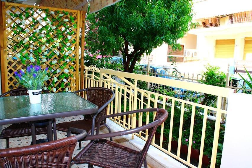 דירות Nea Kallikrateia Amalia House מראה חיצוני תמונה