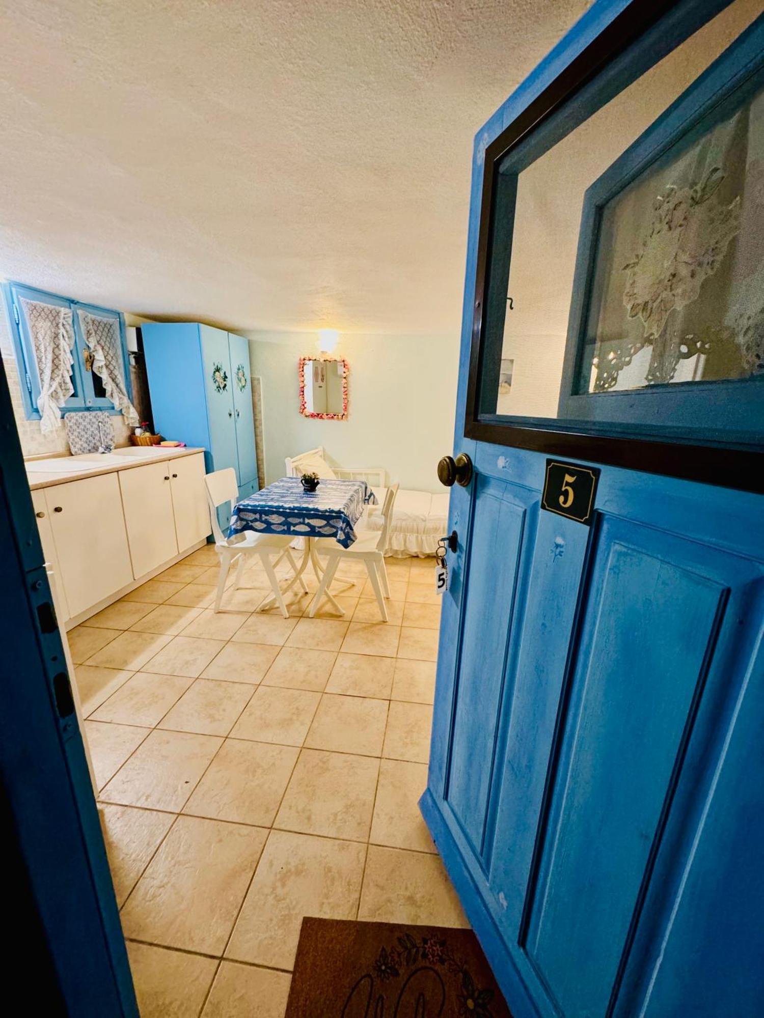 דירות Nea Kallikrateia Amalia House מראה חיצוני תמונה